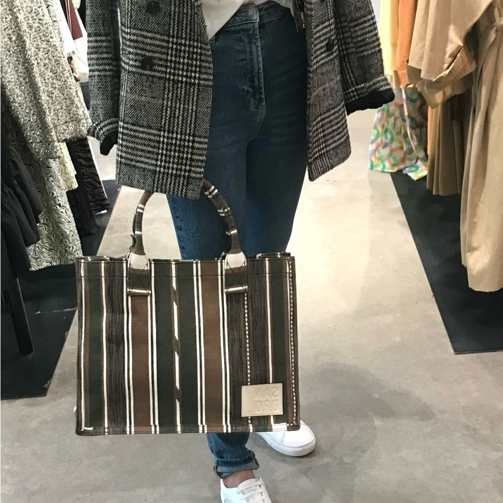 Sandro Tote